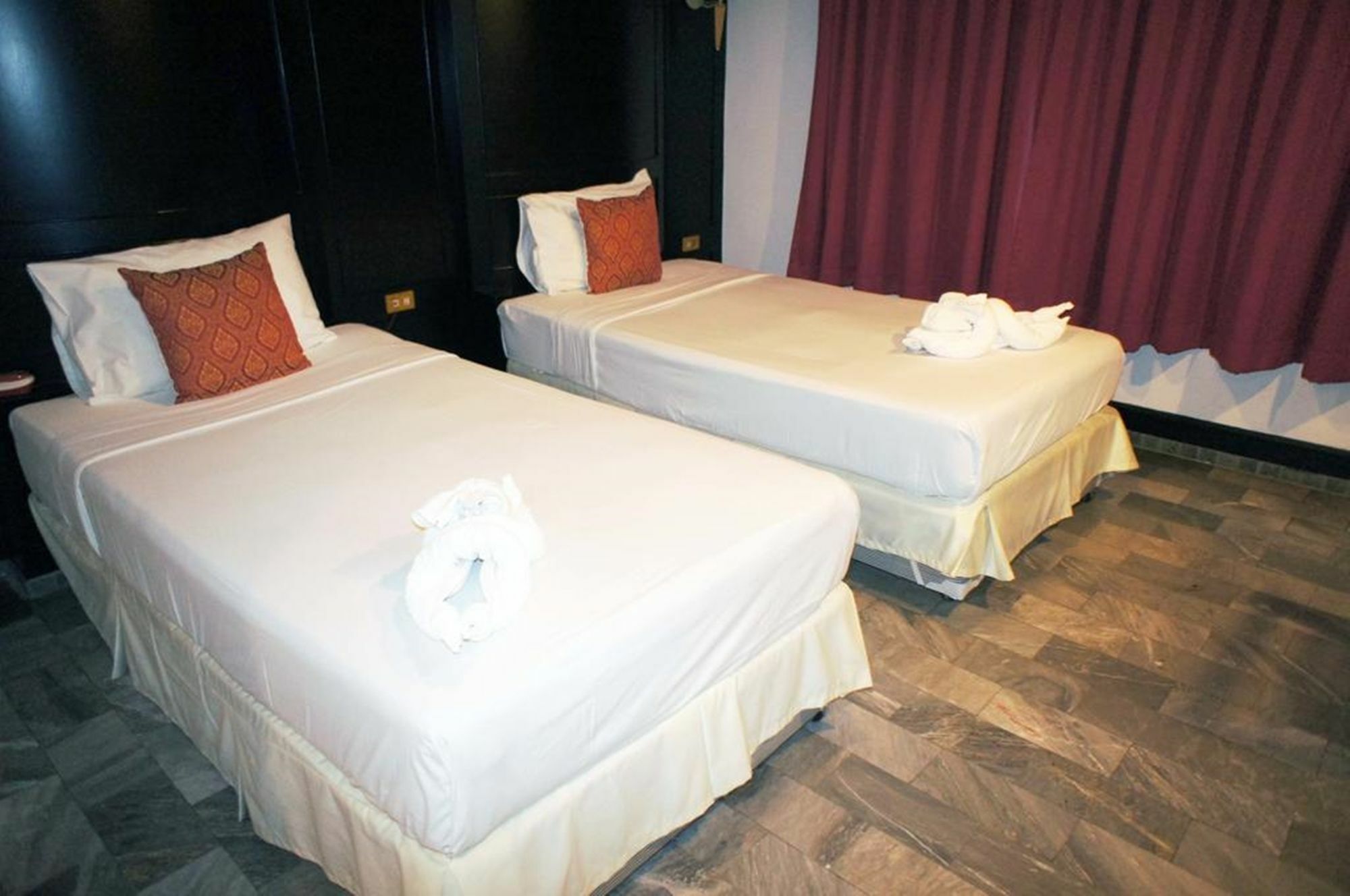 Patong Holiday Dream Hotel Luaran gambar