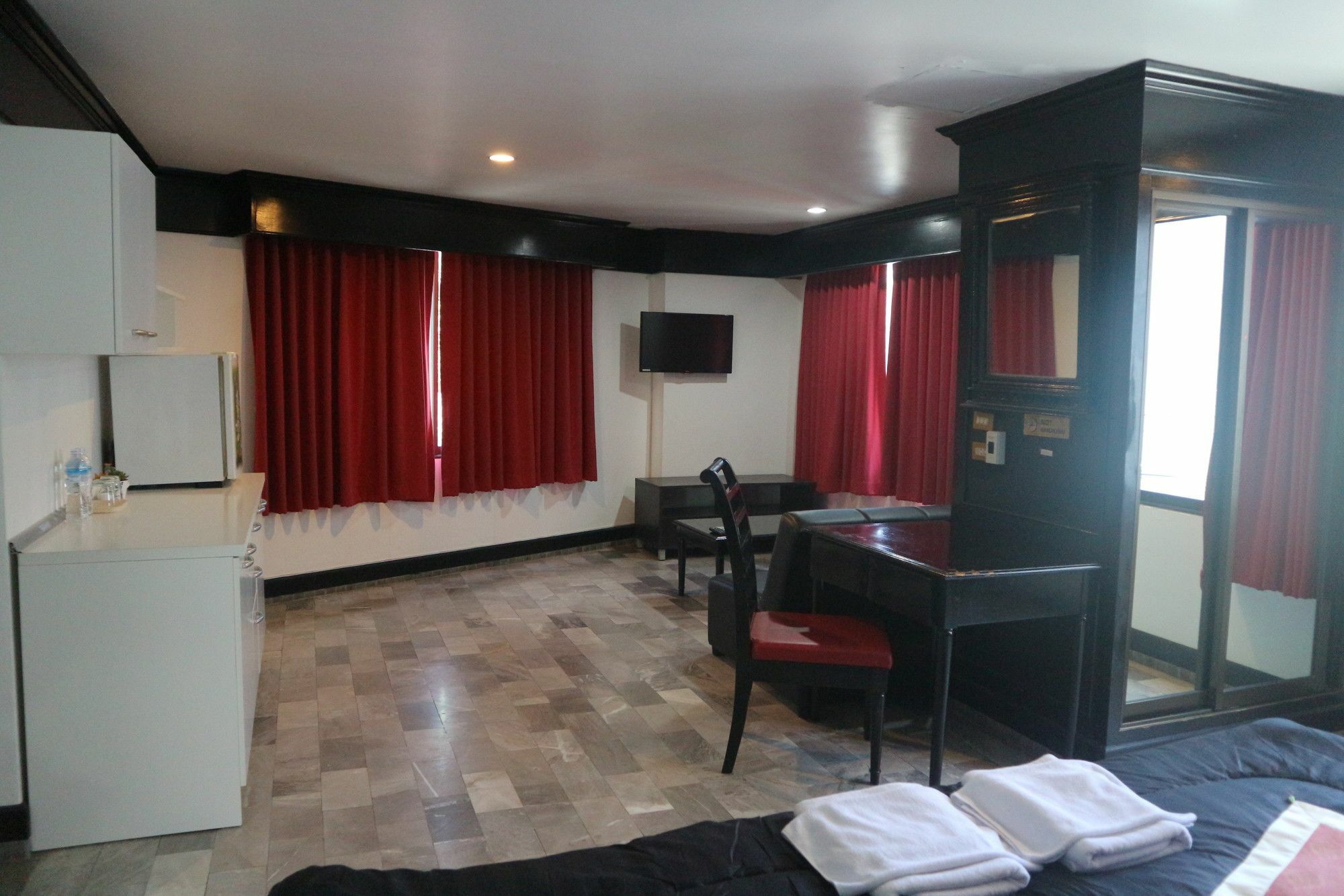 Patong Holiday Dream Hotel Luaran gambar