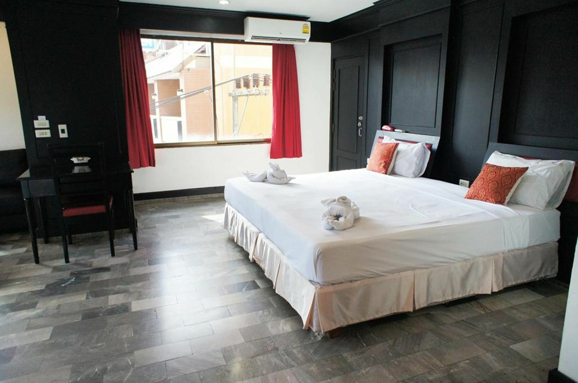 Patong Holiday Dream Hotel Luaran gambar